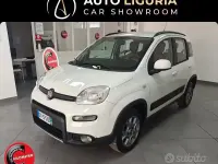 Usata Fiat Panda 4x4 S 75 CV (55 kW) 2014 Bianco Utilitaria