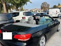 Usata BMW 320 Cabriolet 170 CV (125 kW) 2007 Nero Cabrio
