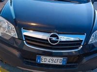 Usata Opel Antara 150 CV (110 kW) 2008 Nero SUV