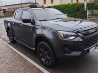 Usata Isuzu D-Max 163 CV (119 kW) 2024 Grigio SUV