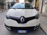 Usata Renault Captur 90 CV (66 kW) 2015 Beige SUV