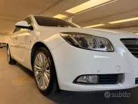 Usata Opel Insignia Cosmo 160 CV (117 kW) 2012 Bianco Station wagon