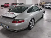 Usata Porsche 911 Carrera 4 300 CV (220 kW) 2001 Grigio Coupé