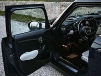 Usata Mini Cooper D Business 116 CV (85 kW) 2018 Utilitaria