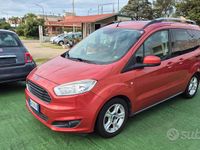 Usata Ford Tourneo Connect 115 CV (84 kW) 2014 Rosso Monovolume