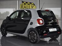 Usata Smart ForFour Passion 71 CV (52 kW) 2015 Nero Utilitaria