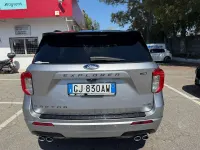 Usata Ford Explorer Platinum 363 CV (266 kW) 2022 Grigio SUV