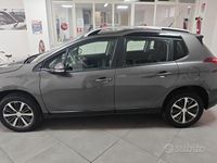 Usata Peugeot 2008 Active 74 CV (54 kW) 2017 Grigio SUV