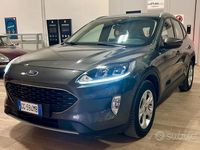 Usata Ford Kuga ST-Line 120 CV (88 kW) 2022 Grigio SUV