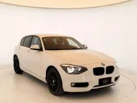 Usata BMW 116 Advantage 116 CV (85 kW) 2015 Bianco Utilitaria