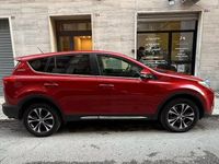 Usata Toyota RAV4 Lounge 124 CV (91 kW) 2014 Rosso SUV