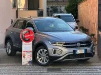 Usata VW T-Roc Style 150 CV (110 kW) 2022 Grigio SUV