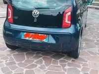 Usata VW up! 2014 Blu Utilitaria