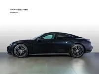Usata Porsche Taycan 119 kW (163 CV) 2021 Nero jet metallizzato Berlina