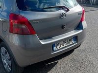 Usata Toyota Yaris 2006 Grigio Berlina