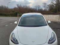 Usata Tesla Model 3 Standard Range 235 kW (320 CV) 2023 Bianco Berlina