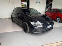 Begagnad VW Golf VIII Life 110 HK (80 kW) 2021 Svart Sedan