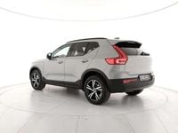 Nuova Volvo XC40 Plus 163 CV (119 kW) 2026 Vapour grey SUV