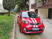 Gebraucht Kia Picanto 85 PS (62 kW) 2013 Rot Kleinwagen