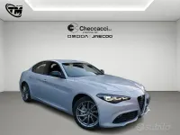 Usata Alfa Romeo Giulia 280 CV (205 kW) 2024 Bianco Berlina