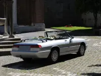 Usata Alfa Romeo Spider 122 CV (89 kW) 1990 Cabrio