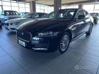 Usata Jaguar XF Prestige 180 CV (132 kW) 2018 Nero Berlina