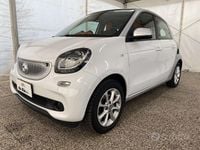 Usata Smart ForFour Passion 71 CV (52 kW) 2015 Bianco Utilitaria