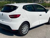 Second-hand Renault Clio IV 73 CP (53 kW) 2016 Alb Berlinǎ