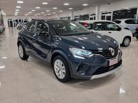 Usata Renault Captur 100 CV (73 kW) 2023 Blu SUV