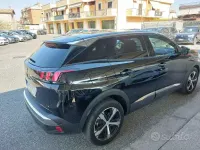 Usata Peugeot 3008 Allure 131 CV (96 kW) 2023 Nero SUV