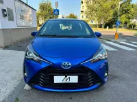 Usata Toyota Yaris Style 73 CV (53 kW) 2017 Blu/azzurro Utilitaria