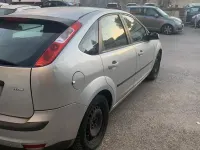 Usata Ford Focus 90 CV (66 kW) 2006 Grigio Berlina