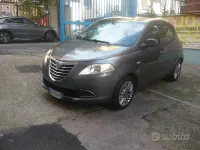 Usata Lancia Ypsilon Gold 69 CV (50 kW) 2013 Grigio Utilitaria