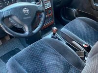 Usata Opel Astra Club 101 CV (74 kW) 2001 Grigio Station wagon