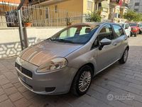 Occasion Fiat Grande Punto Dynamic 90 ch (66 kW) 2009 Gris Citadine