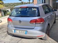 Usata VW Golf VI Comfortline 105 CV (77 kW) 2010 Argento Utilitaria