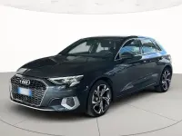 Usata Audi A3 Advanced 110 CV (80 kW) 2022 Grigio manhattan metallizzato Berlina