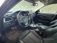 Usata BMW 318 Sport Line 150 CV (110 kW) 2015 Grigio Berlina