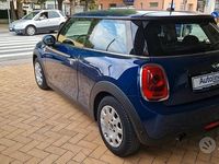 Usata Mini ONE 75 CV (55 kW) 2015 Blu Utilitaria