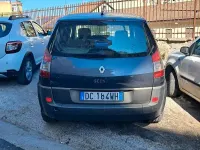 Usata Renault Scénic II 130 CV (95 kW) 2006 Grigio Monovolume