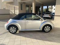 Usata VW New Beetle 105 CV (77 kW) 2007 Utilitaria
