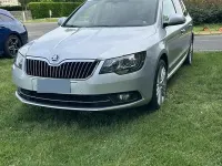Usata Skoda Superb 170 CV (125 kW) 2014 Grigio Station wagon