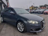 Usata Audi A3 Sportback S-Line 105 CV (77 kW) 2011 Grigio Utilitaria
