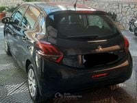 Usata Peugeot 208 82 CV (60 kW) 2016 Utilitaria