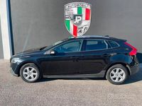 Usata Volvo V40 CC Business Edition 120 CV (88 kW) 2016 Nero Station wagon