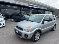 Usata Ford Fusion Titanium 80 CV (58 kW) 2009 Grigio Utilitaria