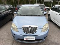 Usata Lancia Ypsilon 90 CV (66 kW) 2008 Blu Utilitaria
