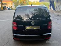 Begagnad VW Touran Highline 170 HK (125 kW) 2008 Svart Minibuss