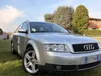 Usata Audi A4 Ambiente 131 CV (96 kW) 2002 Grigio Berlina