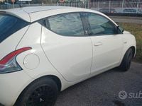 Usata Lancia Ypsilon 2014 Bianco Utilitaria
